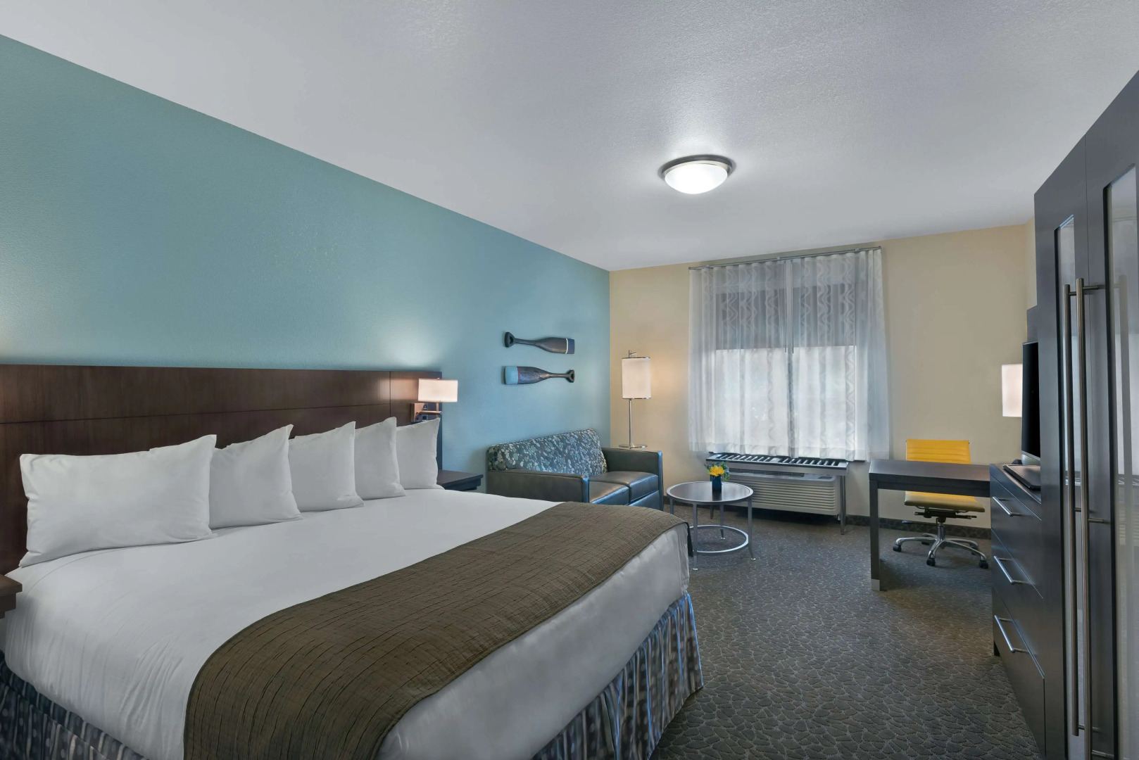 Oxford Suites Bellingham