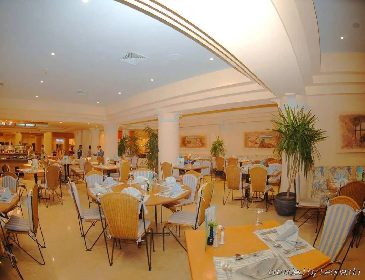 Отель Swiss Inn Resort Hurghada