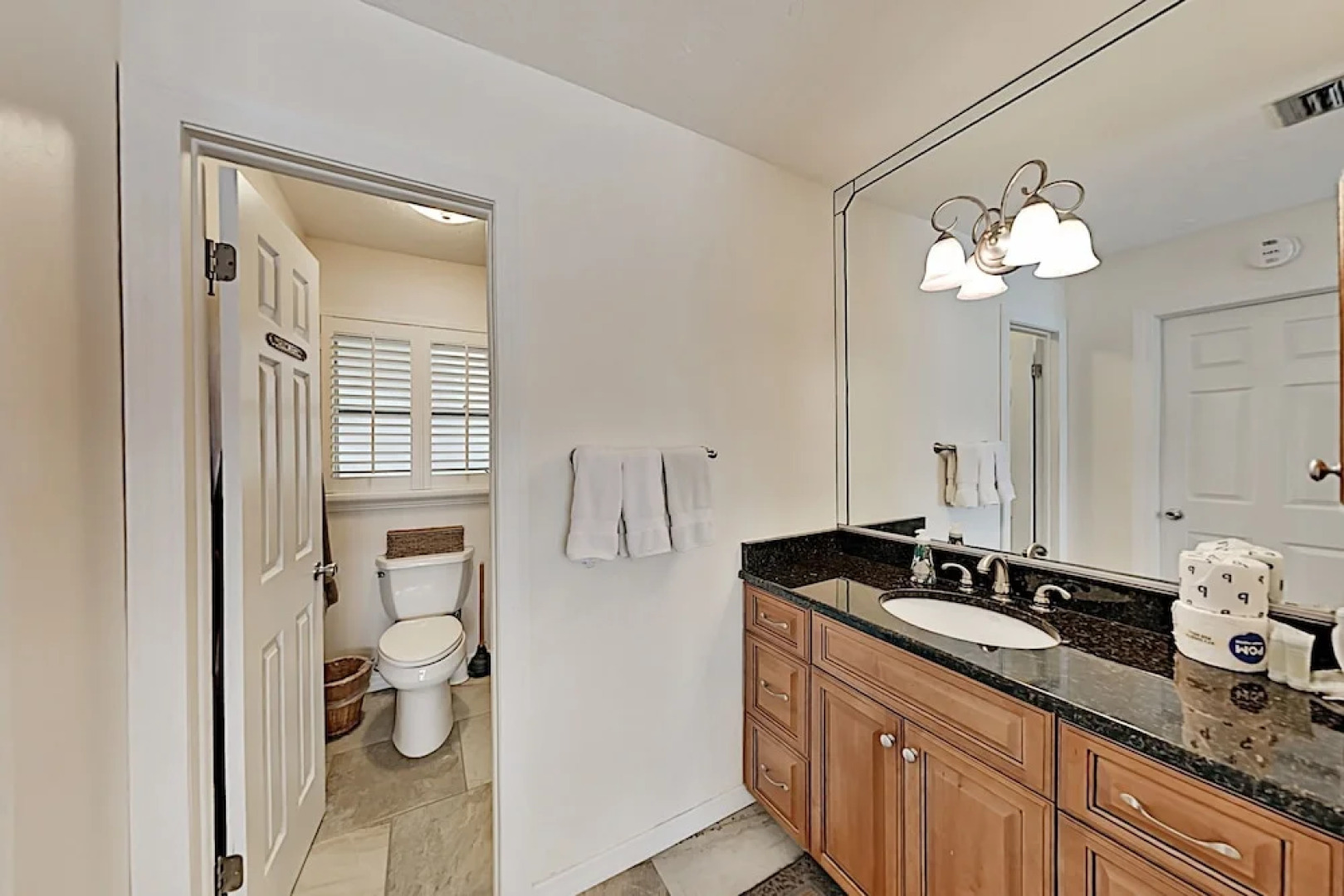 Canal-front Getaway W/ Pool - Minutes To Beach! 2 Bedroom Home