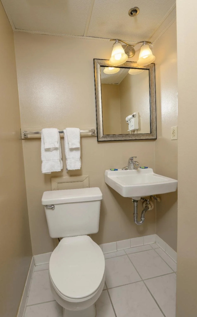 Marigot Beach Suites