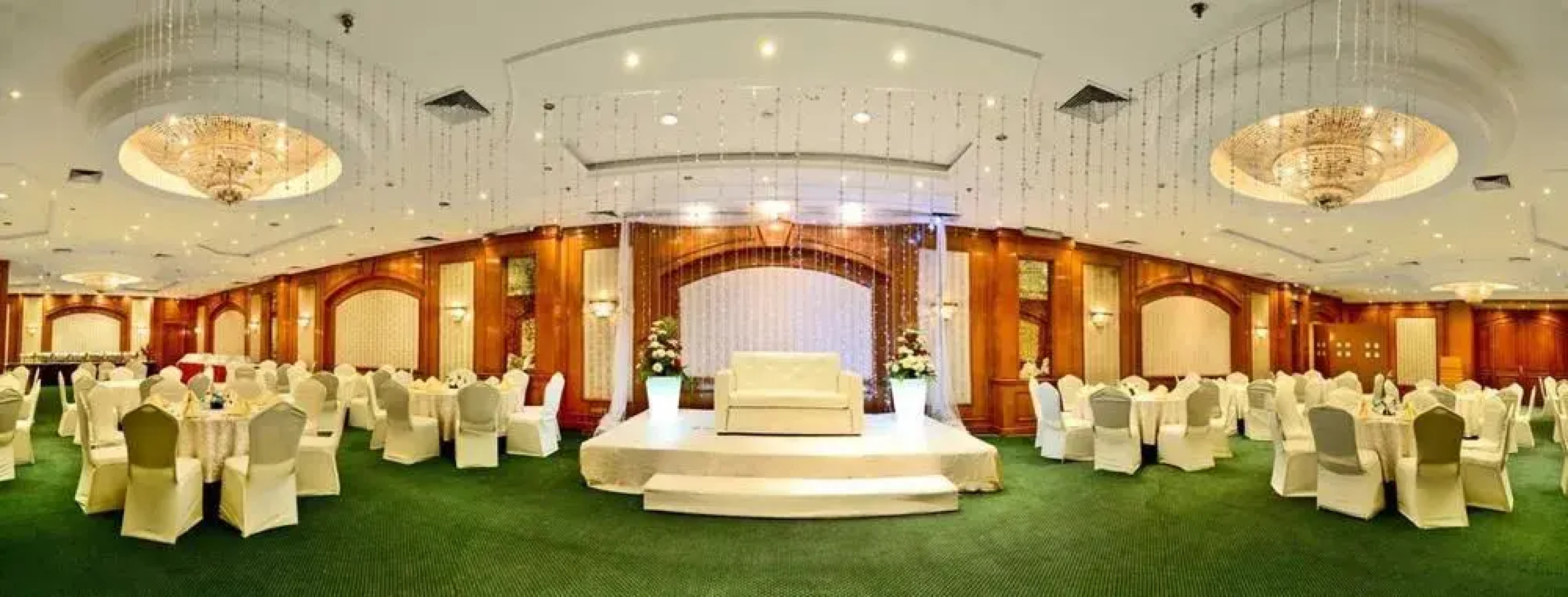 Golden Tulip Narmer Pyramids Hotel