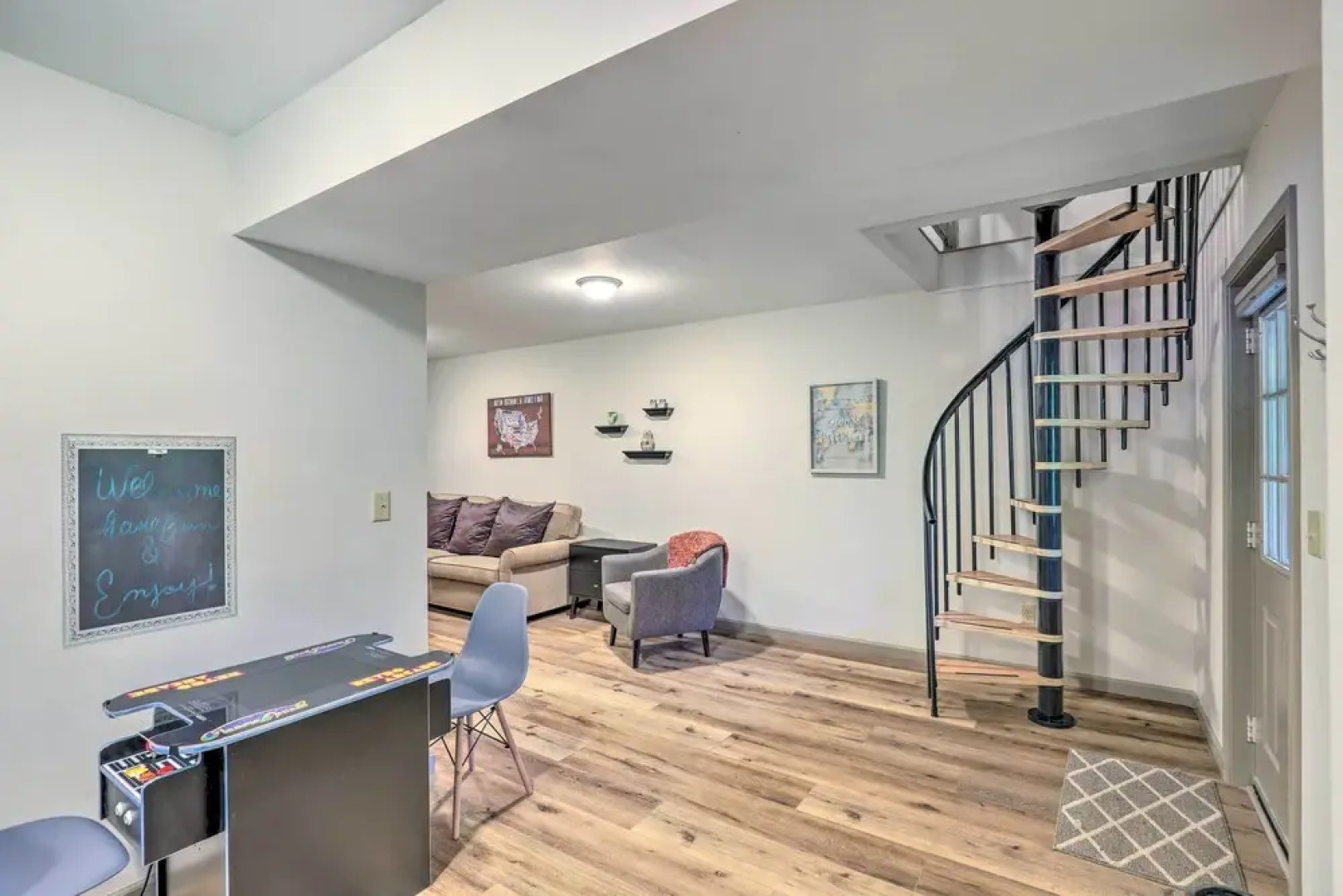 'serenity' Waynesville Home w/ Deck & Fire Pit!