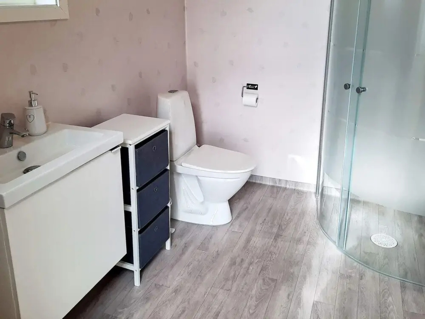 6 Person Holiday Home in Degerfors