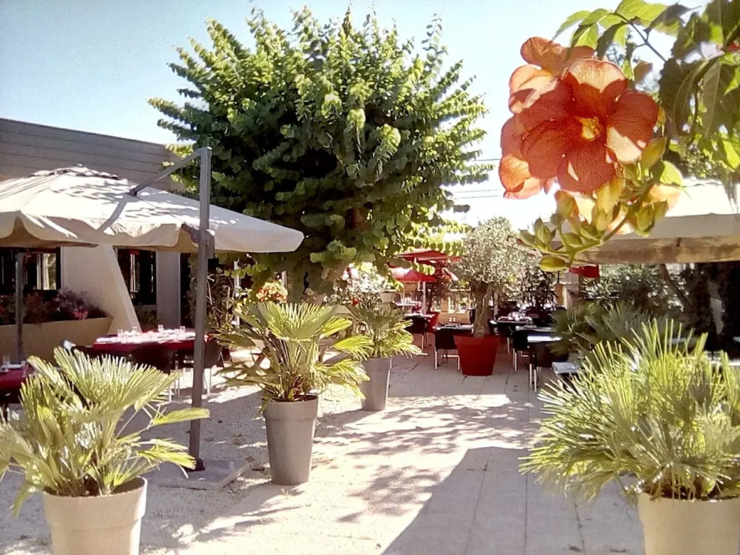 Logis Hôtel Restaurant Le Pardaillan