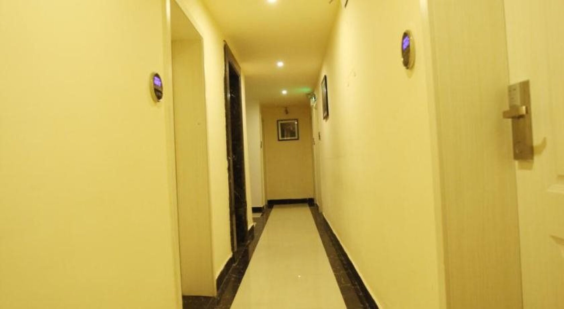 He Xi Business Hotel