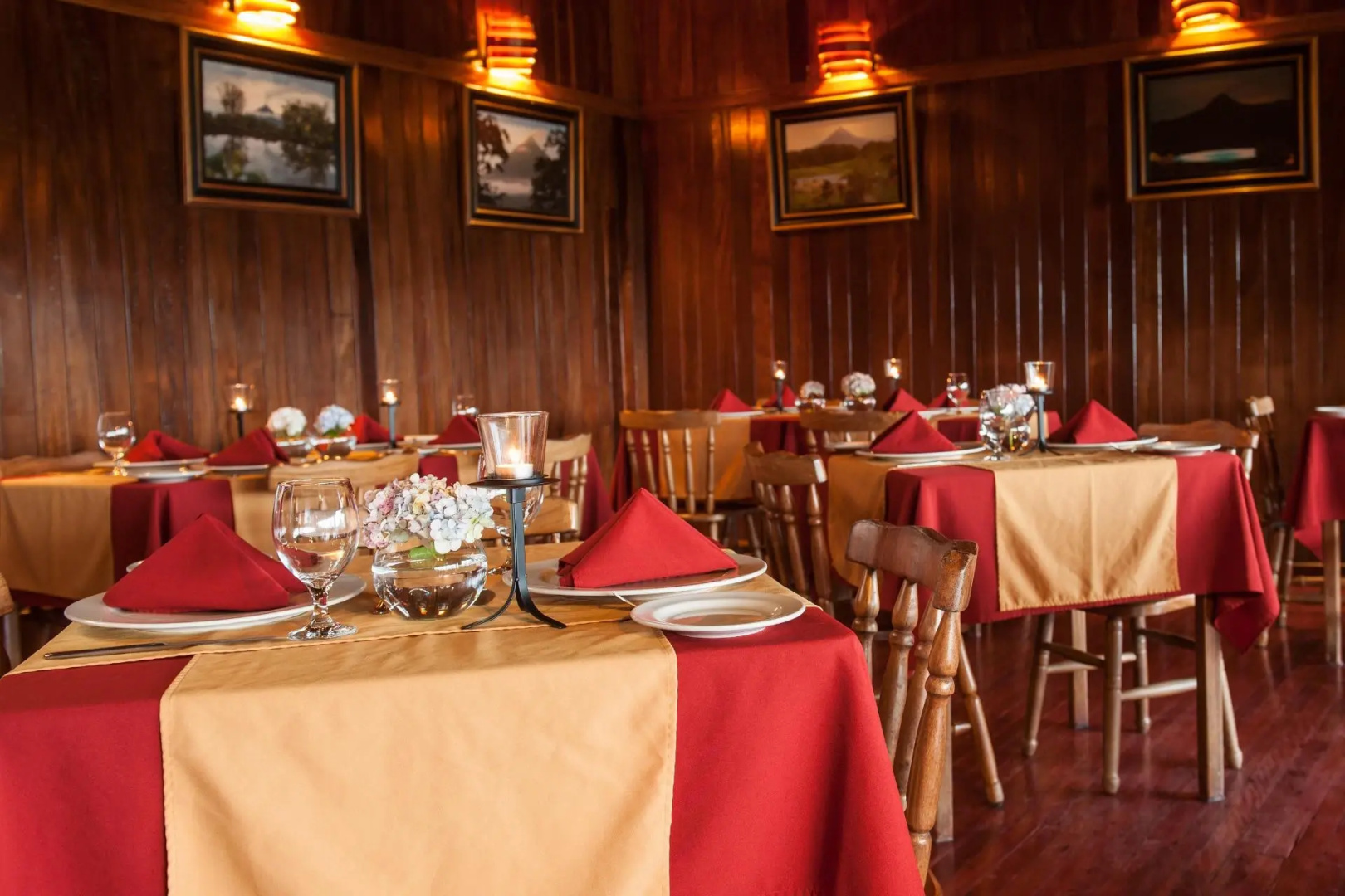 Hotel Arenal Lodge