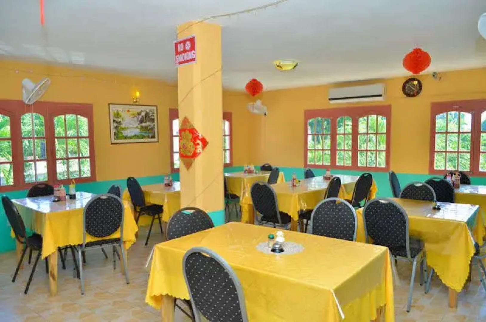 Hidden Paradise Resort