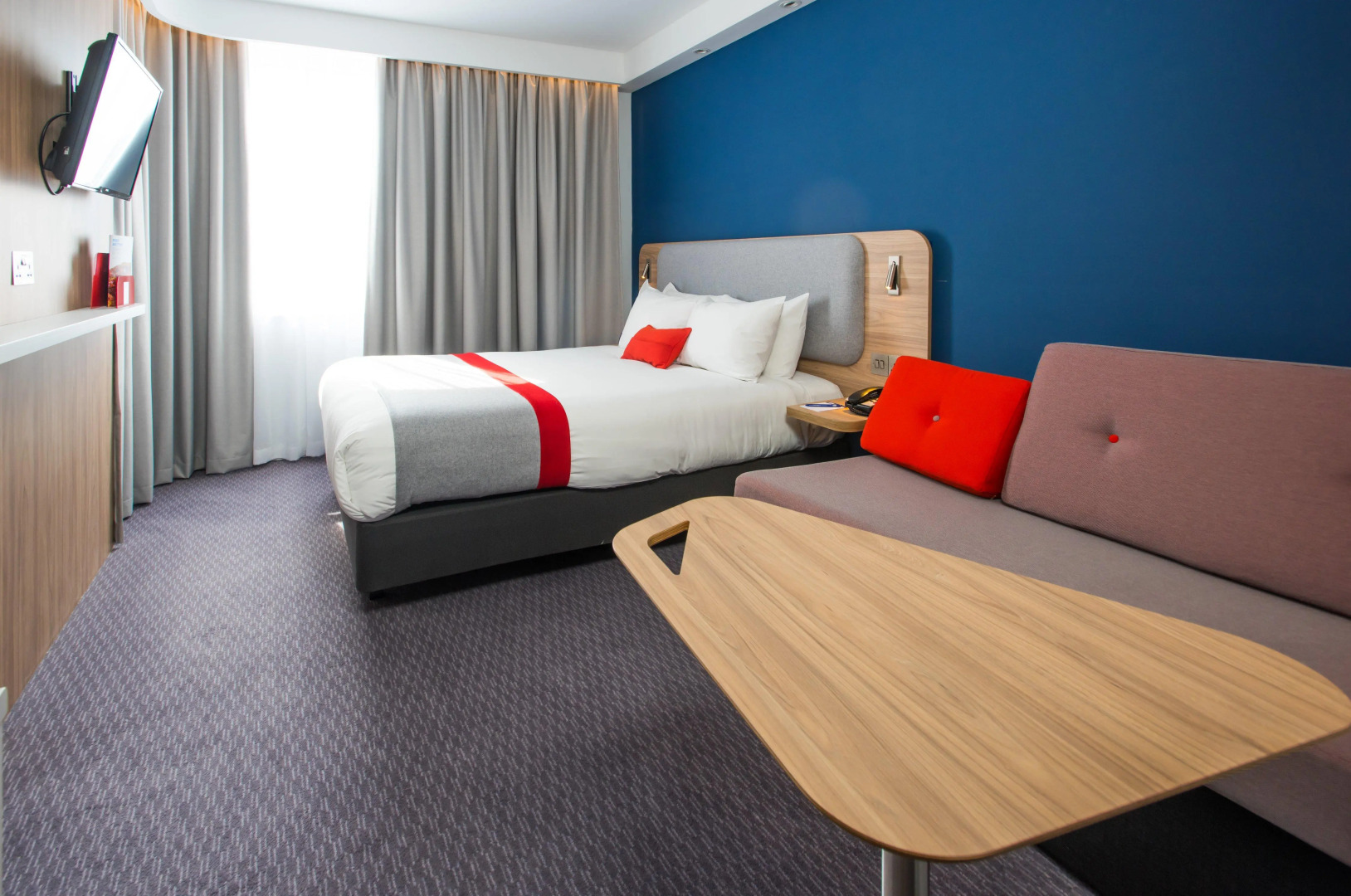 Holiday Inn Express Burton Upon Trent by IHG