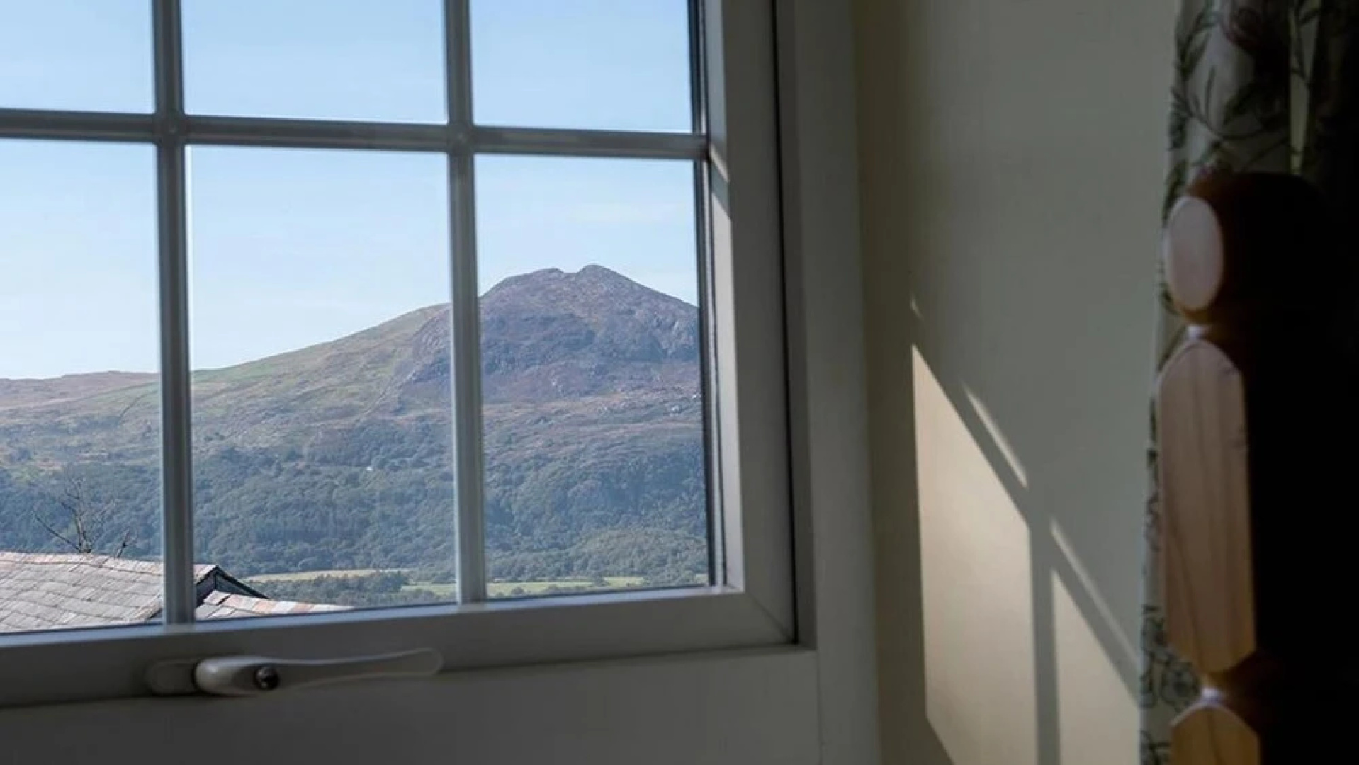 Dinas Cottage