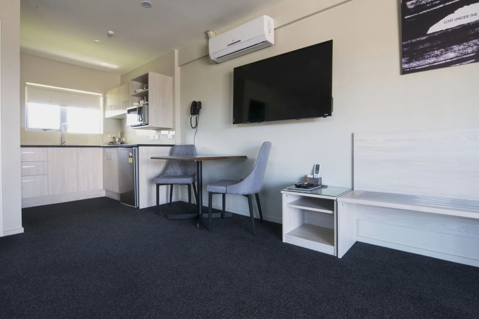 Ellerslie Palms Motel