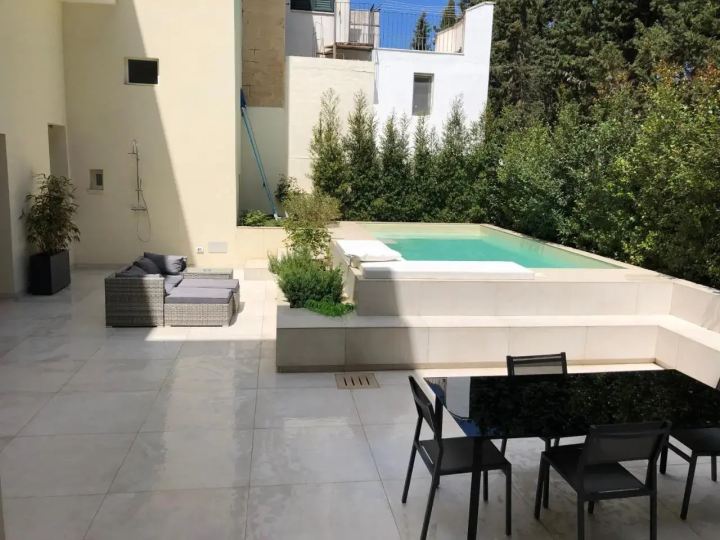 Carlo V - con piscina e giardino privati