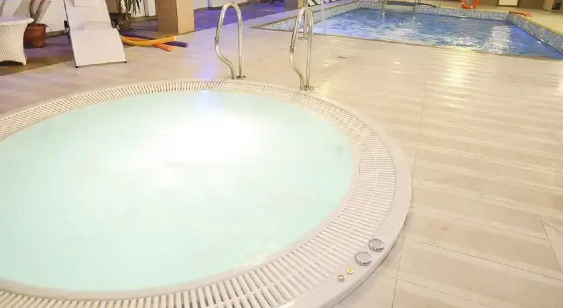 Hotel Mir-Jan