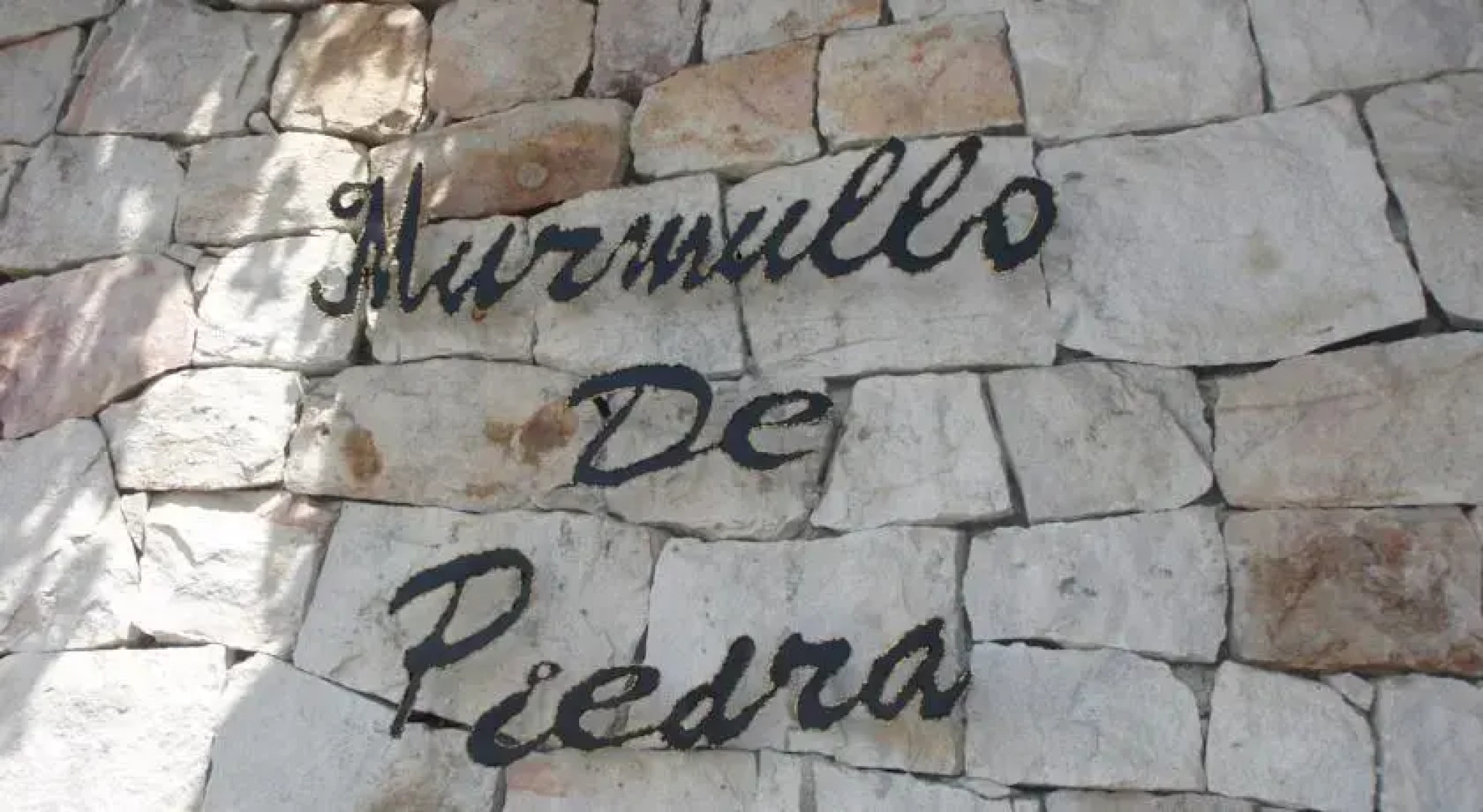 Cabañas Murmullo de Piedra