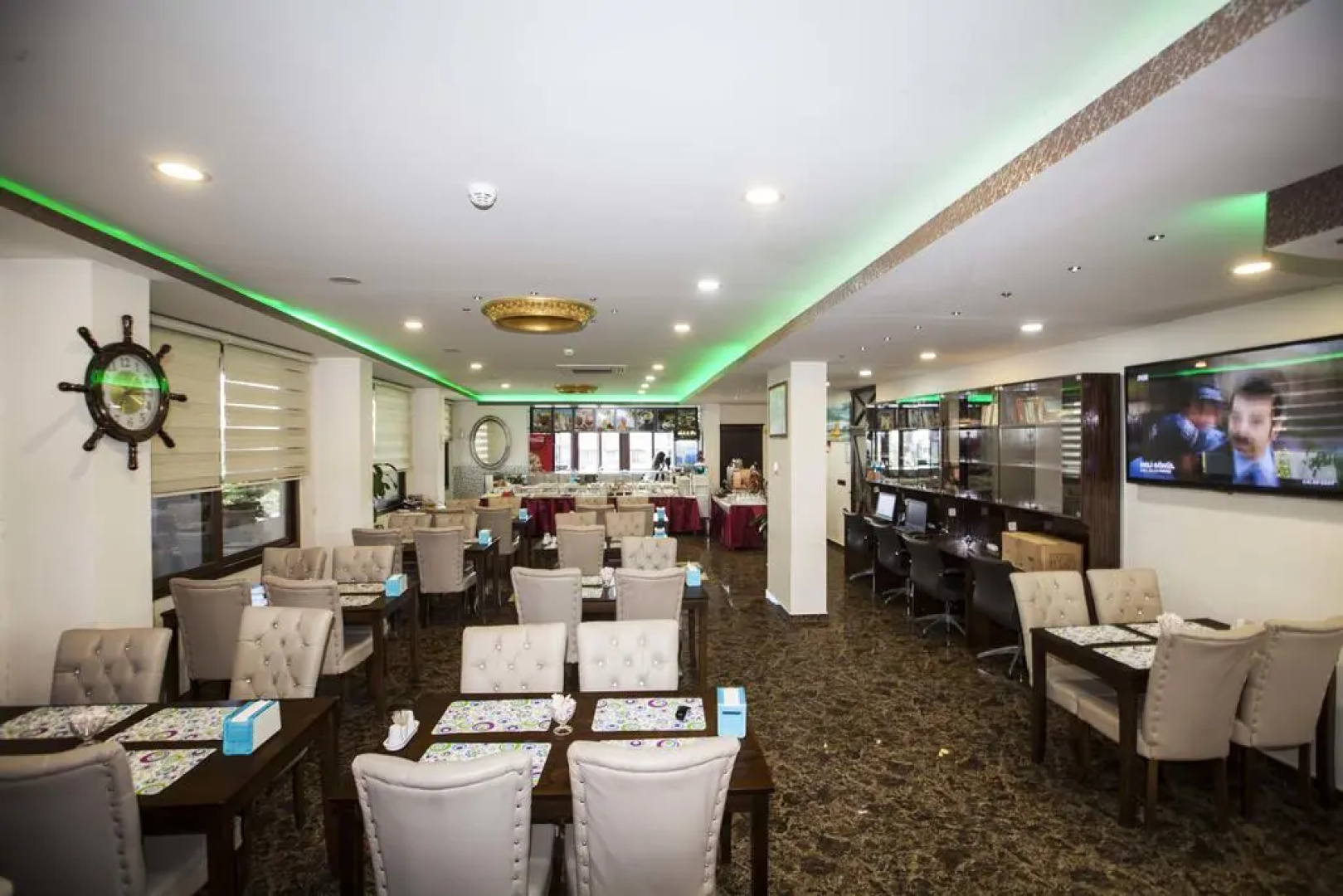 Zeyn Hotel
