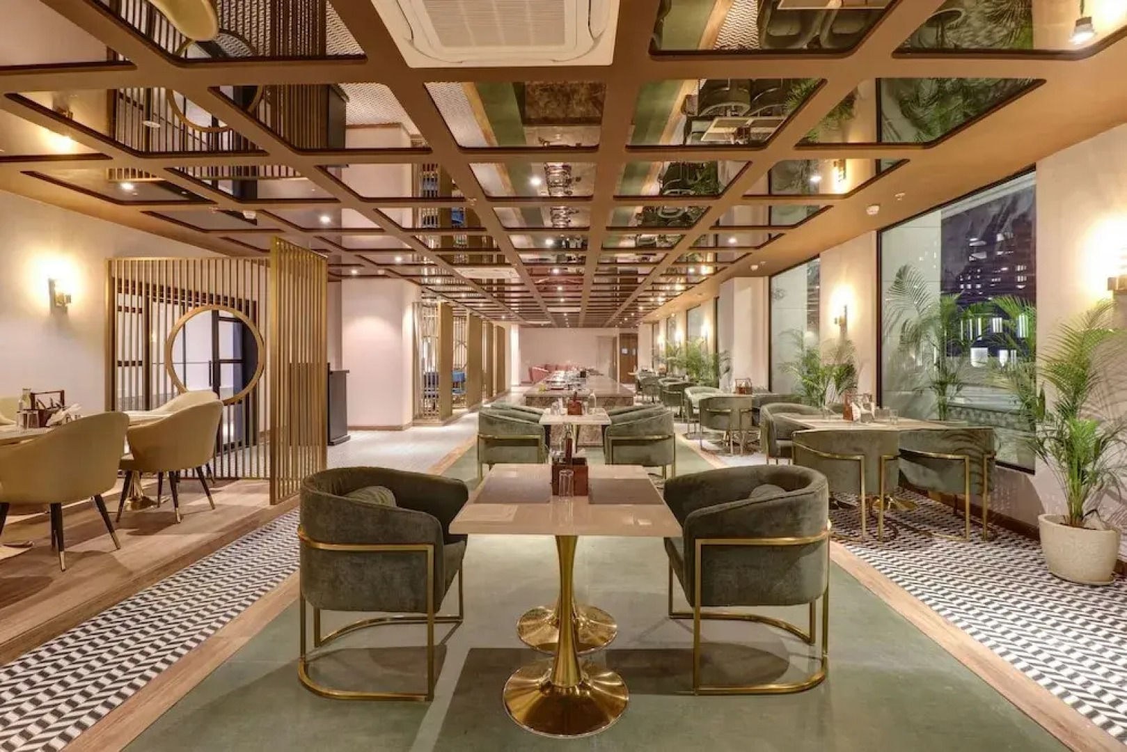 Saltstayz Premier - Mohali Chandigarh