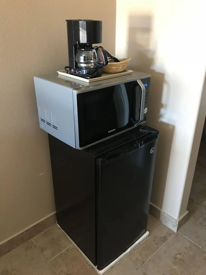 Los Fresnos Inn and Suites