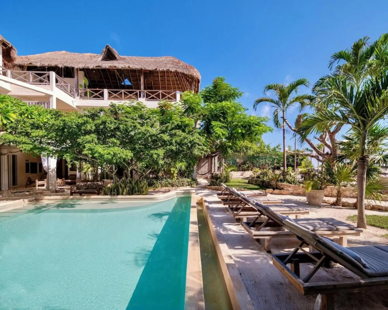 Casa Coco by Coco B Isla