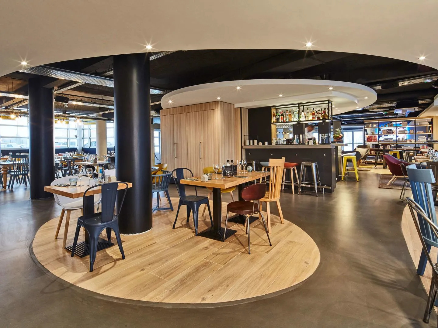 Hotel Campanile Le Bourget