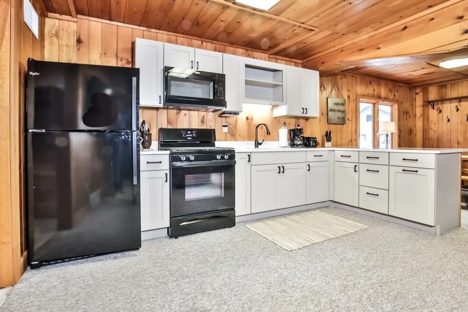 Portage Point - 3 Br Cottage