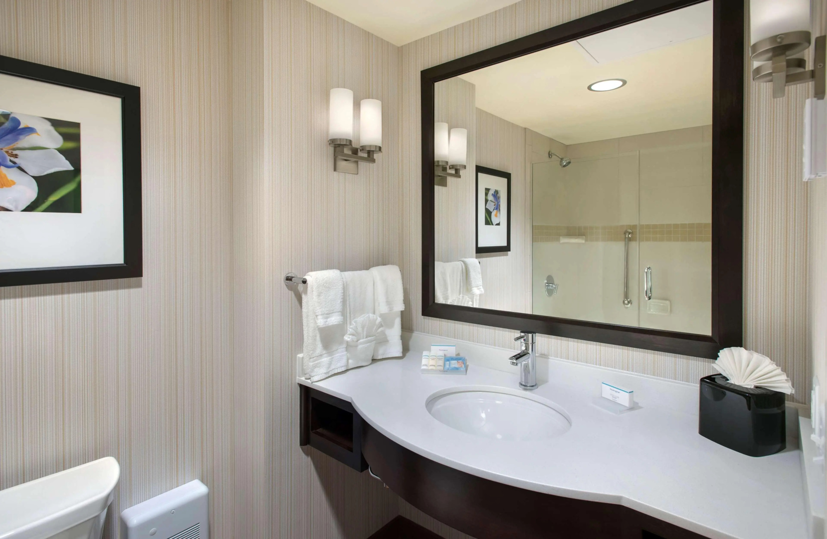 Hilton Garden Inn Chicago Downtown Riverwalk