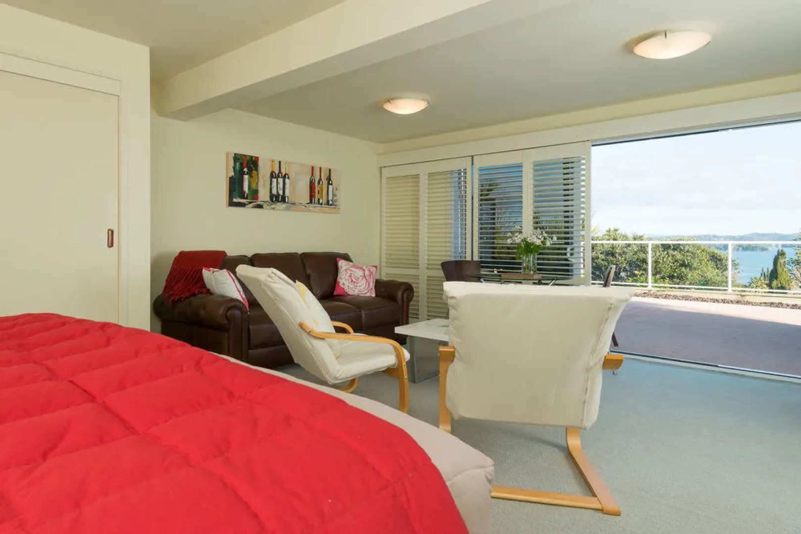 Russell View Apartments