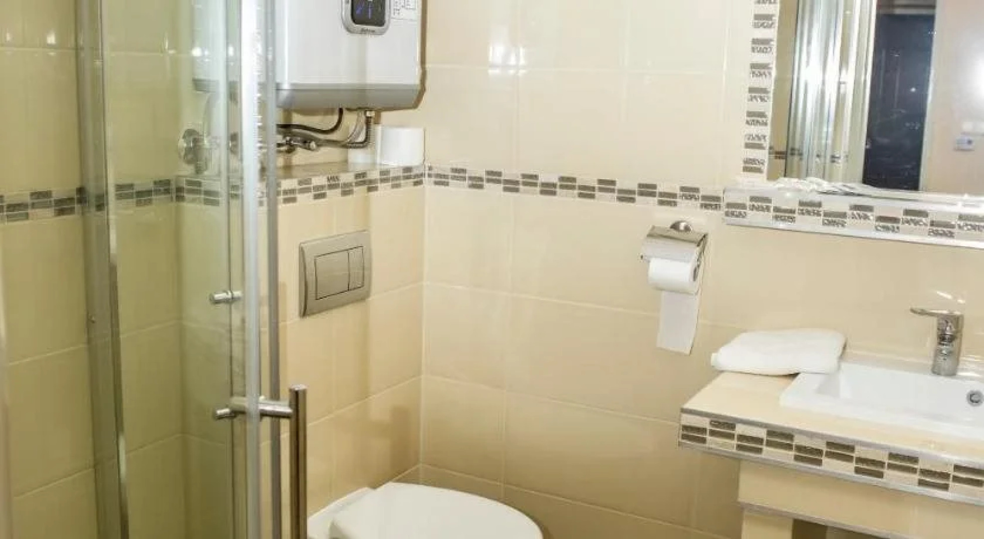 Kemence Csarda Es Szalloda