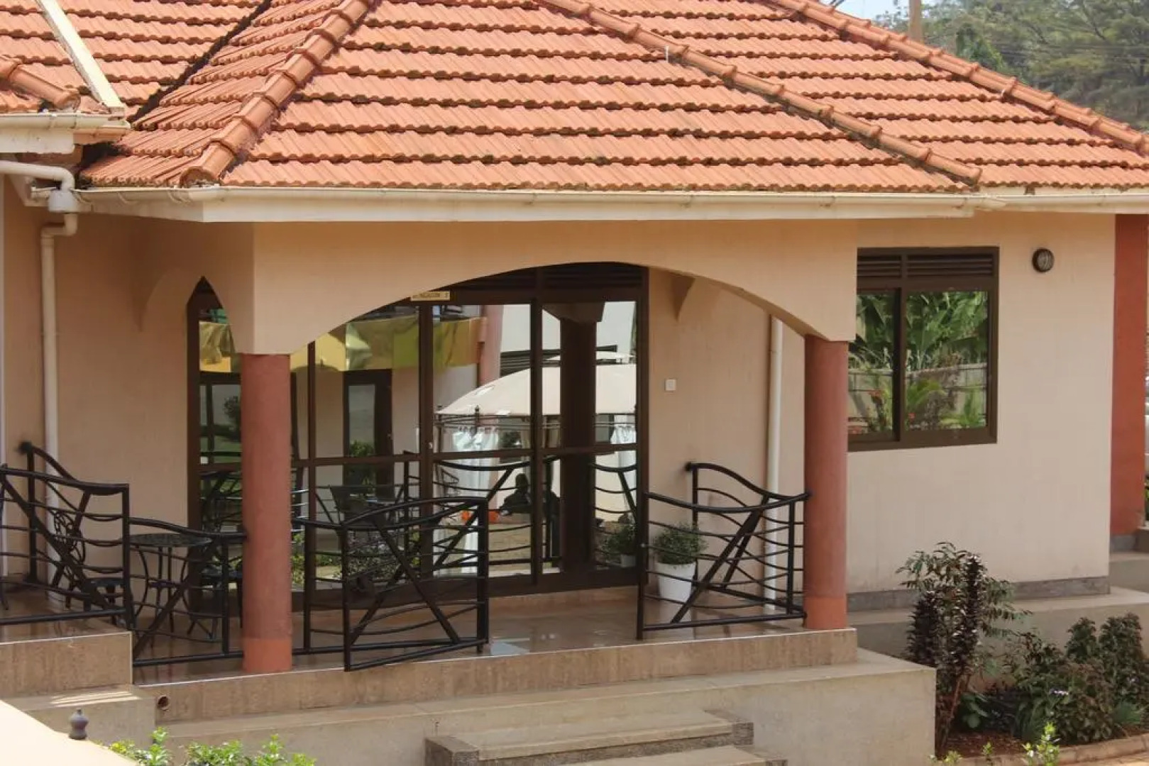 Signature Hotel Apartments