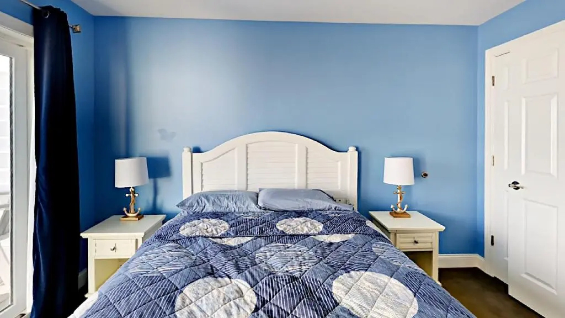 Put-in-Bay Waterfront Condo #204