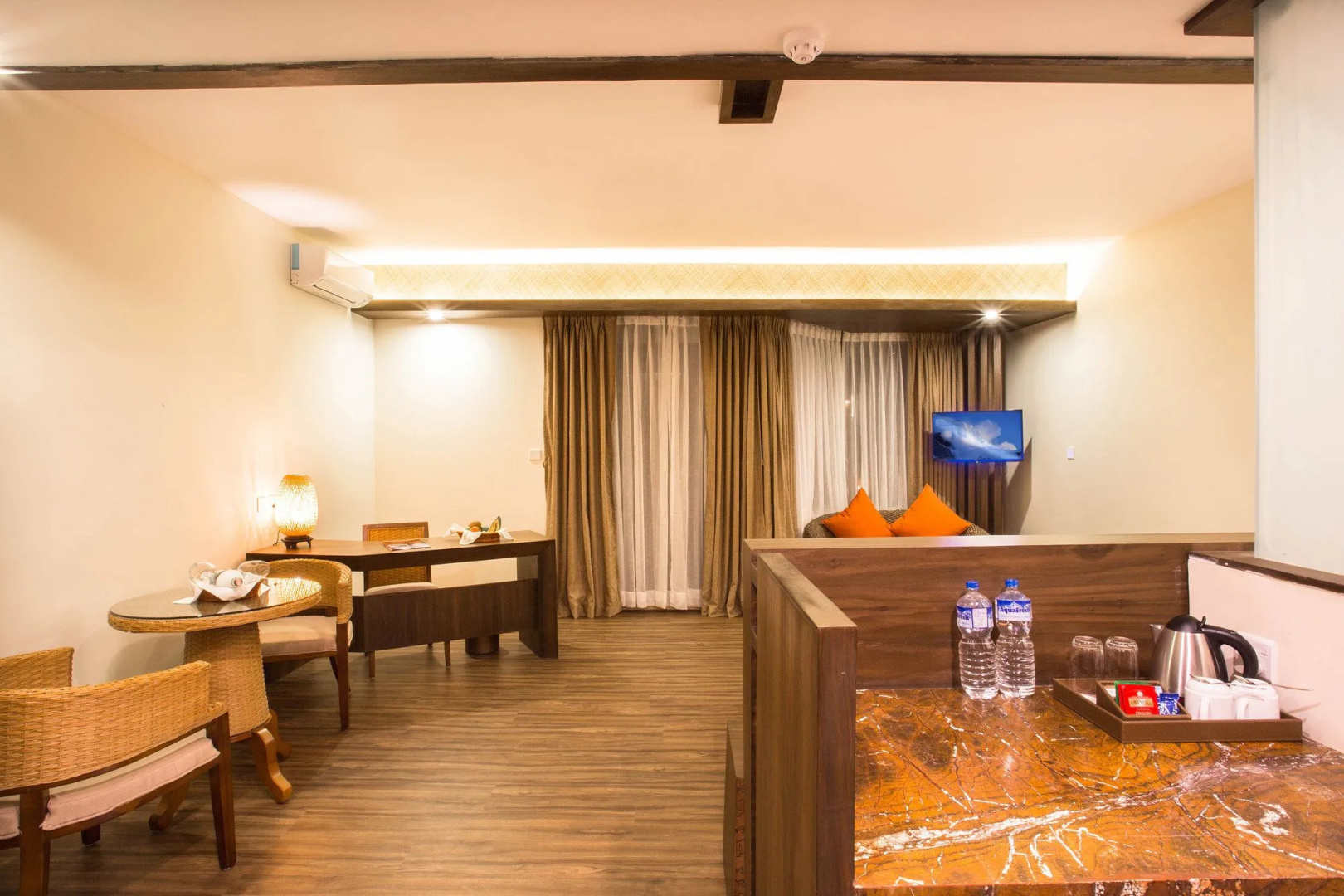 Hotel Mystic Mountain