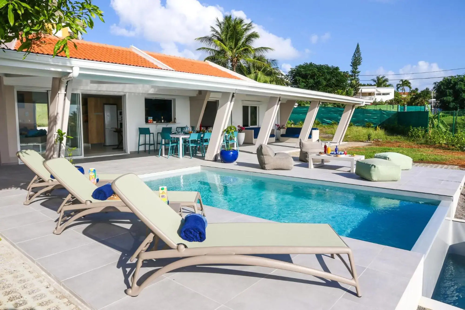 Villa 5* avec piscine et vue mer exceptionnelle