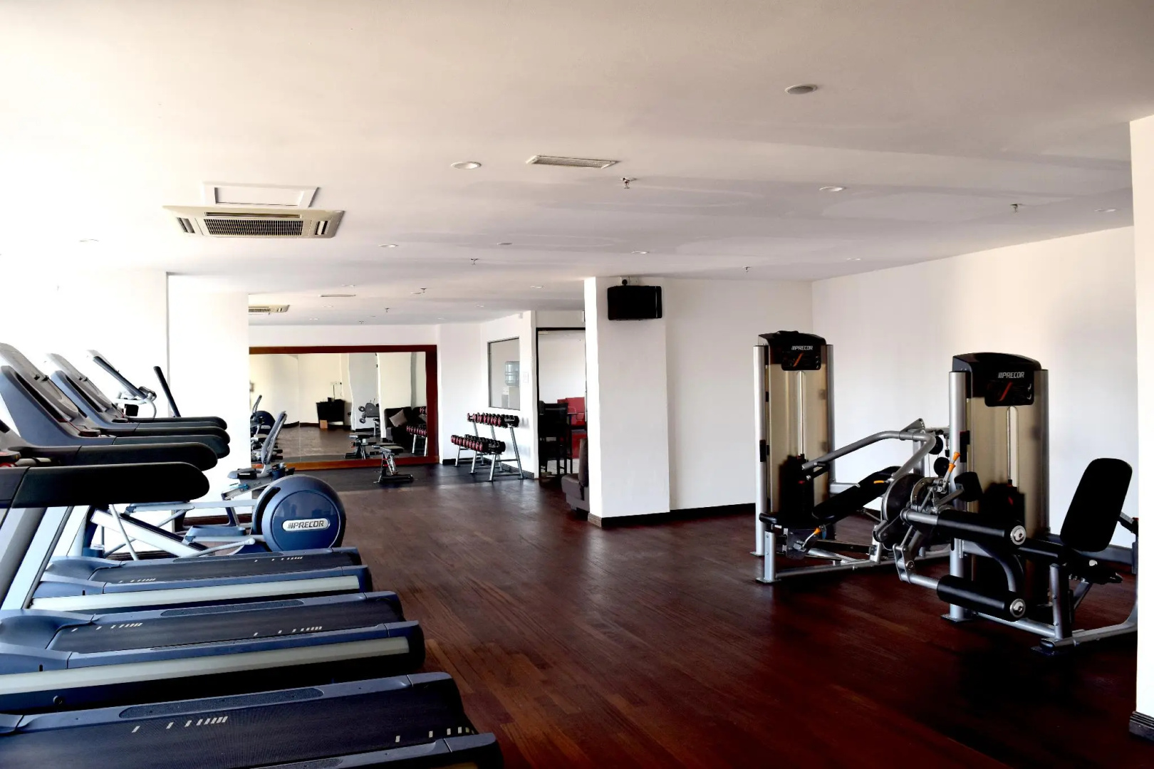 Lazenda Hotel