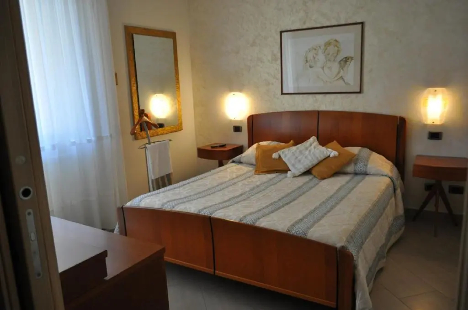 Sand 228 Home