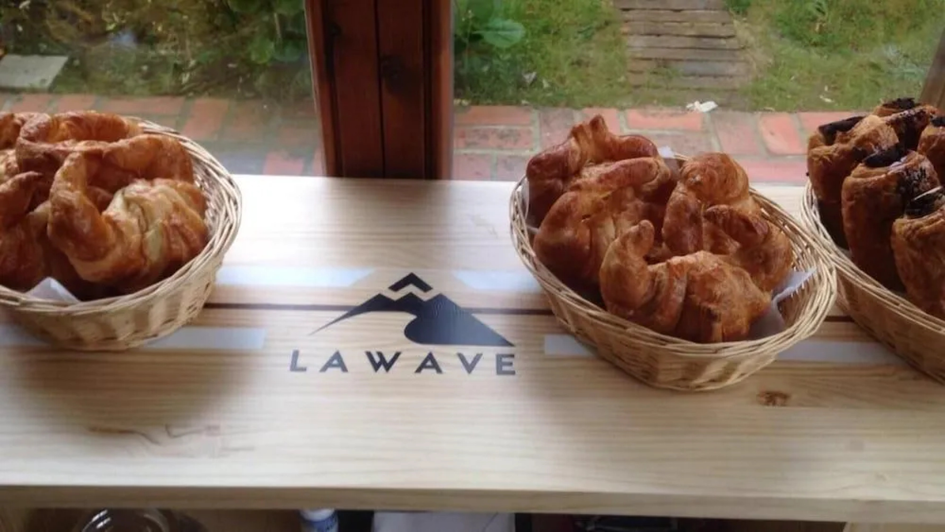 La Wave Surf House