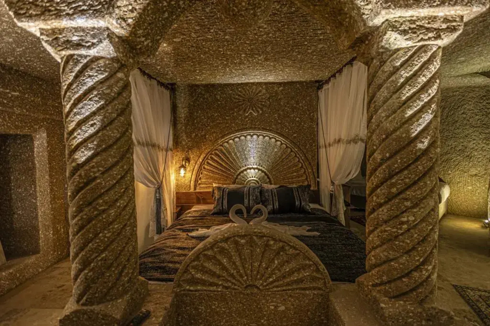 Zumrut Anka Cave Hotel
