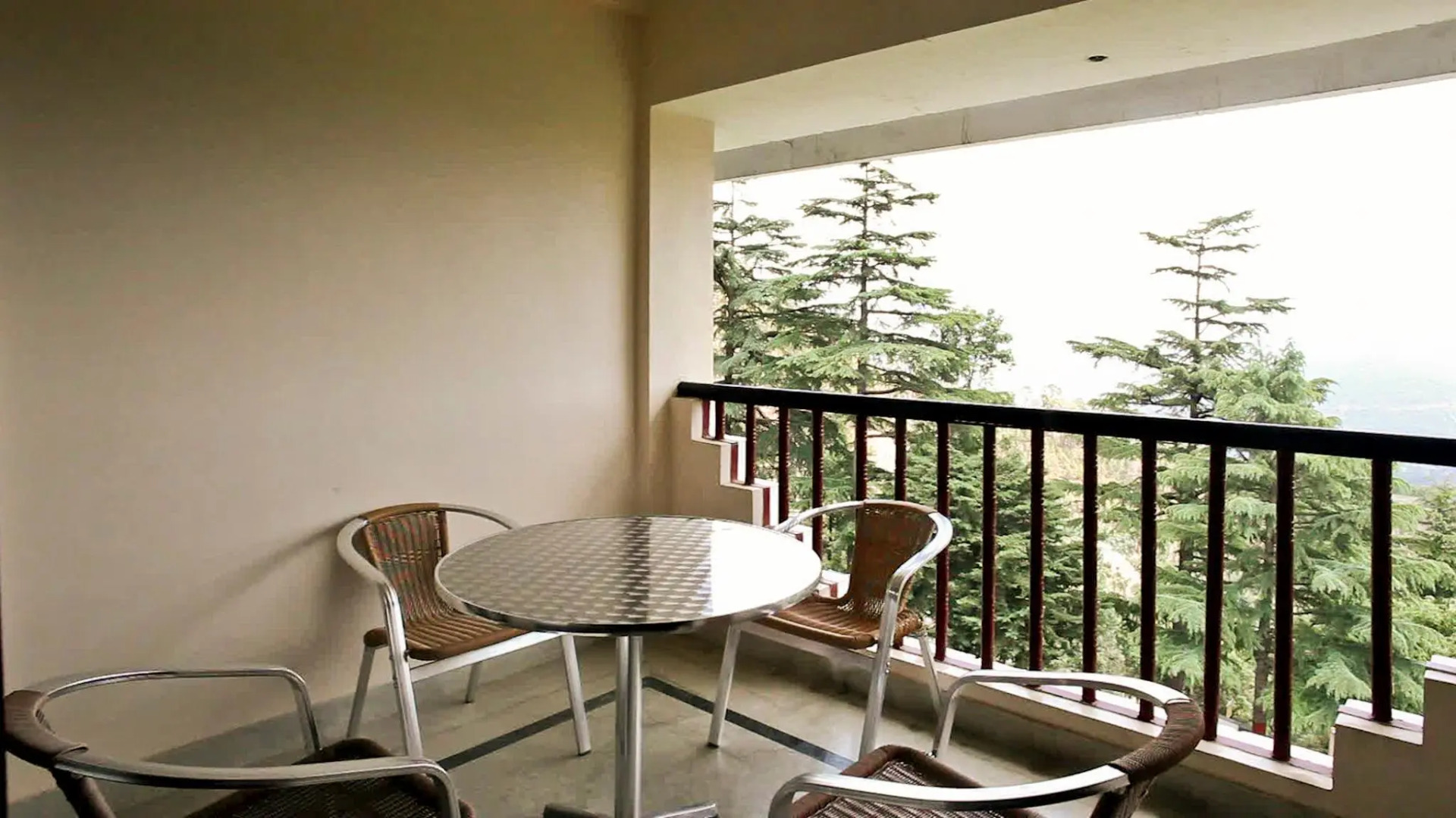 Krishna Mountview Resort