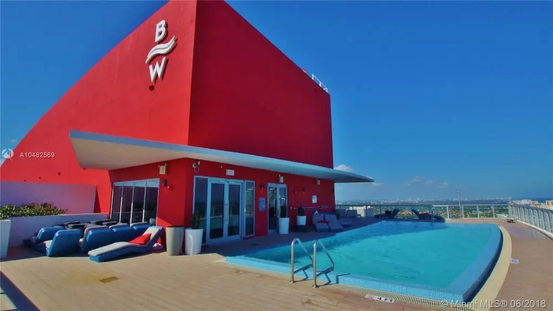 Stunning View 3Bd Apt @ BeachWalk Resort 1101