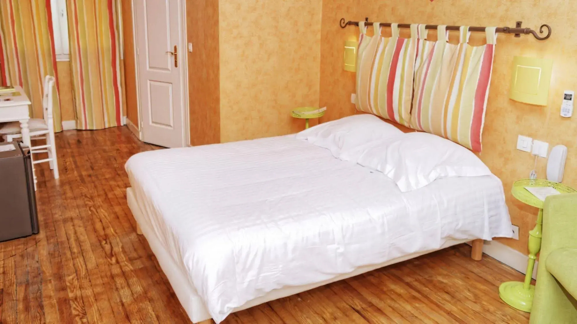 Logis Hotel Des Pyrenees Rest. La Pergola