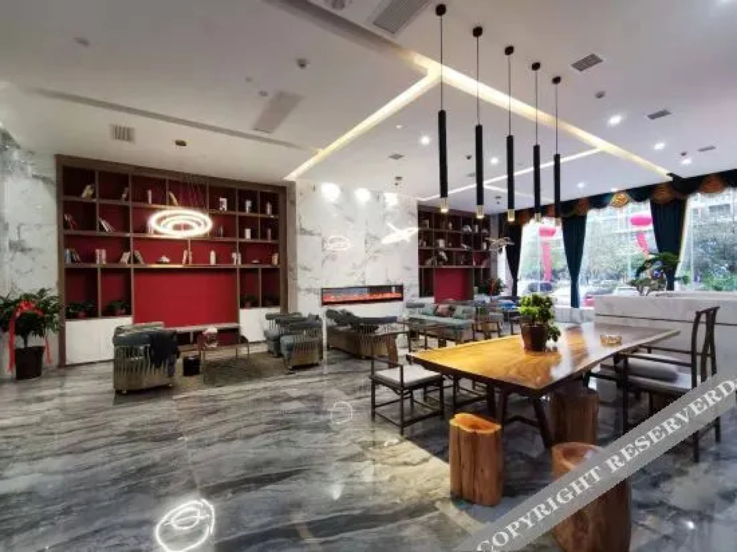 Zhishang Light Luxury Hotel (City Hall)