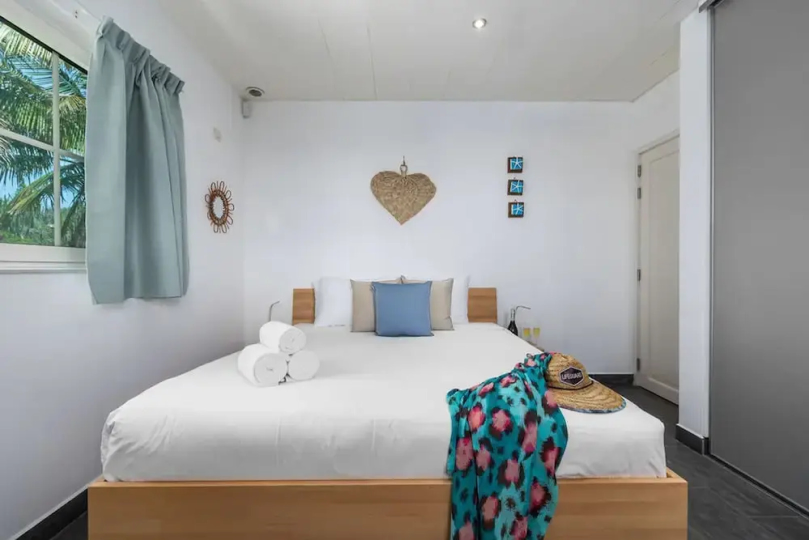 Nature Private Pool Gazebo Outdoor Dining