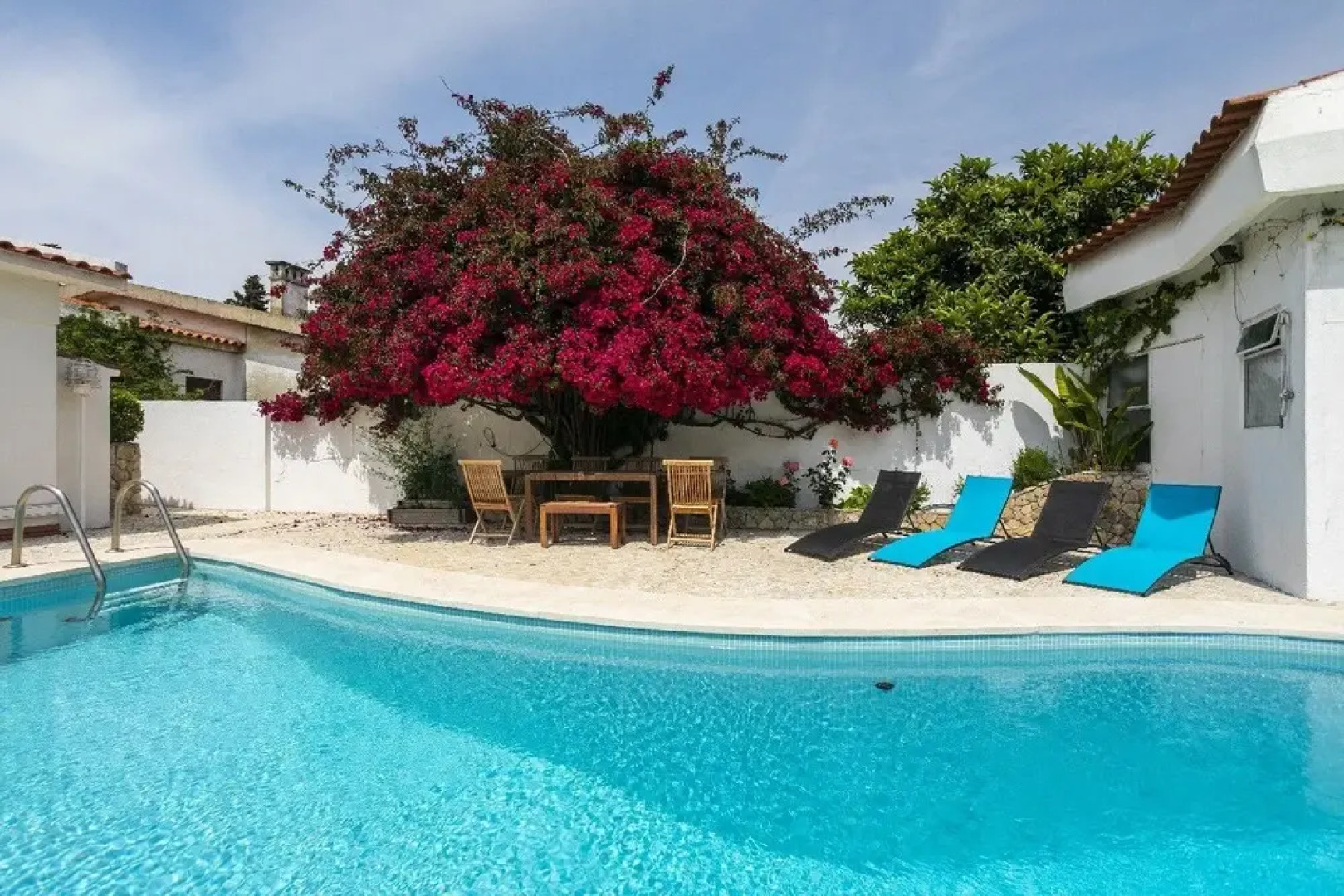 Villa Aroeira With Pool By Homing