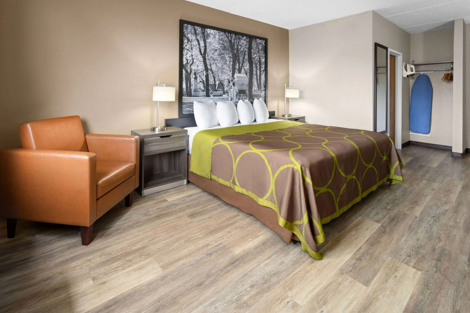 Super 8 by Wyndham Henrietta/Rochester Area