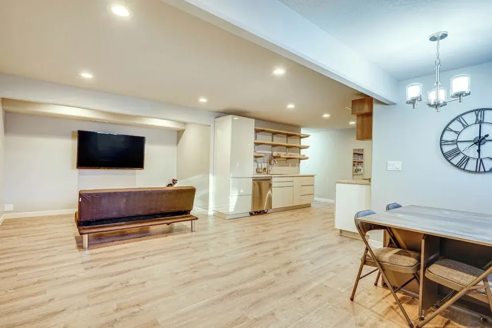 Layton Vacation Rental - Close to Hiking Trails!