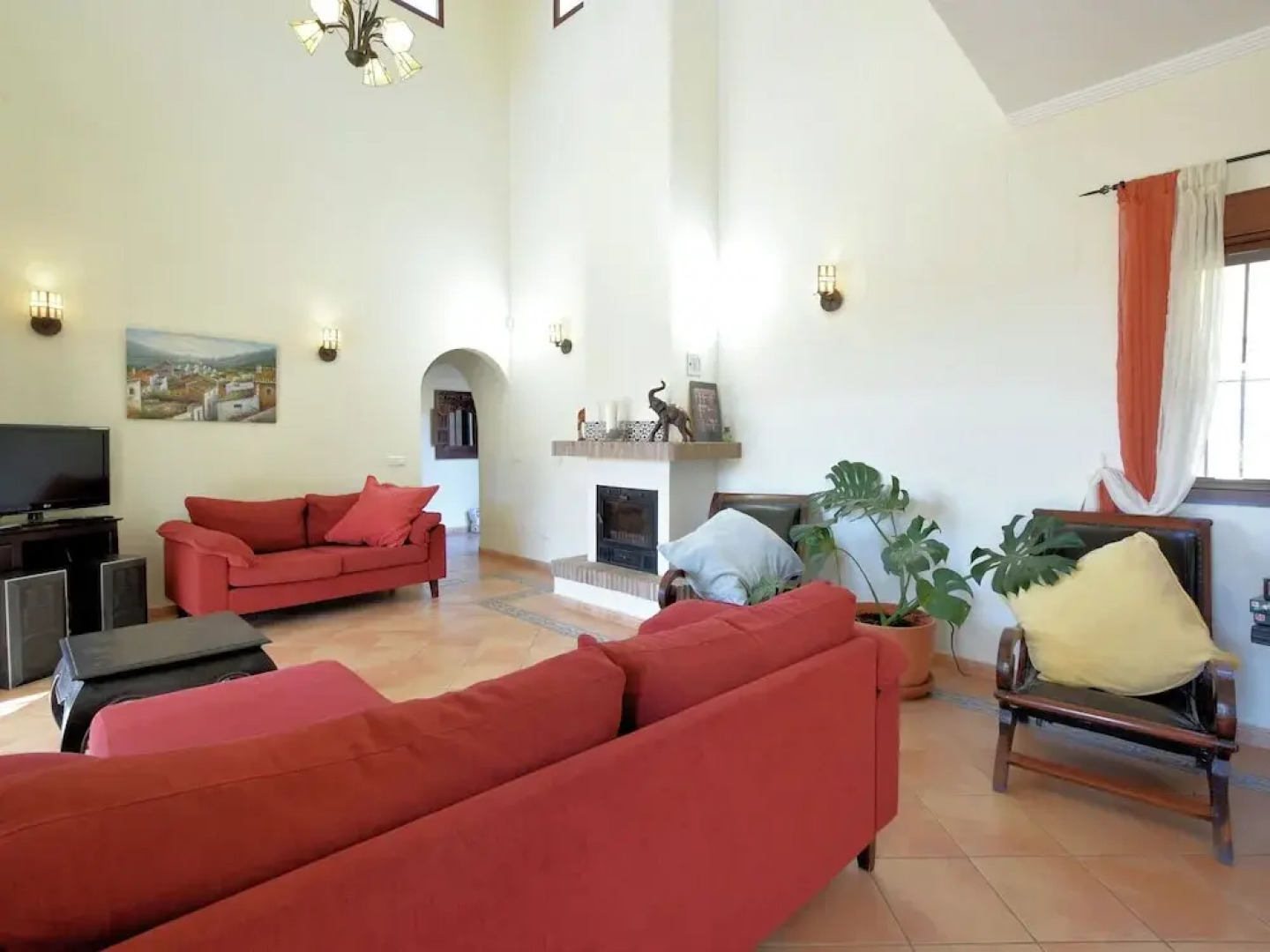 Comfortable Luxury Villa With Private Swimming Pool