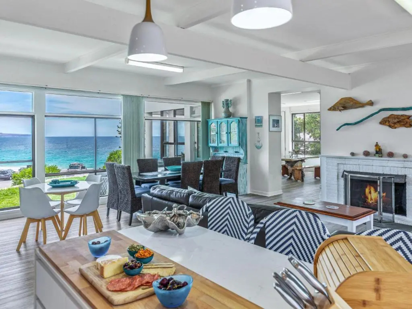 King of North Bay - 103 Gold Coast Drive