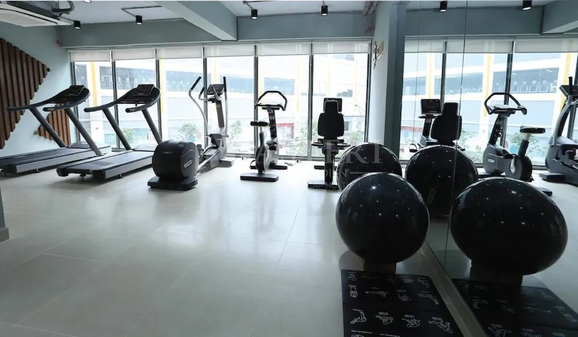 Ellie Apartment & Hotel Sai Gon