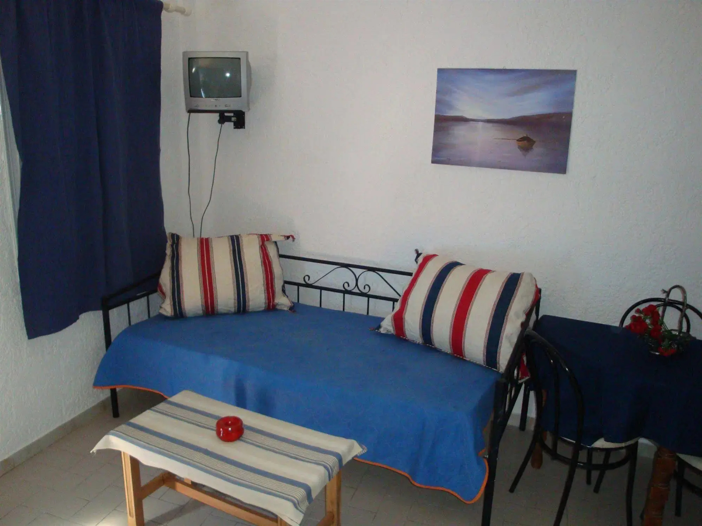 Maria-Flora Apartments