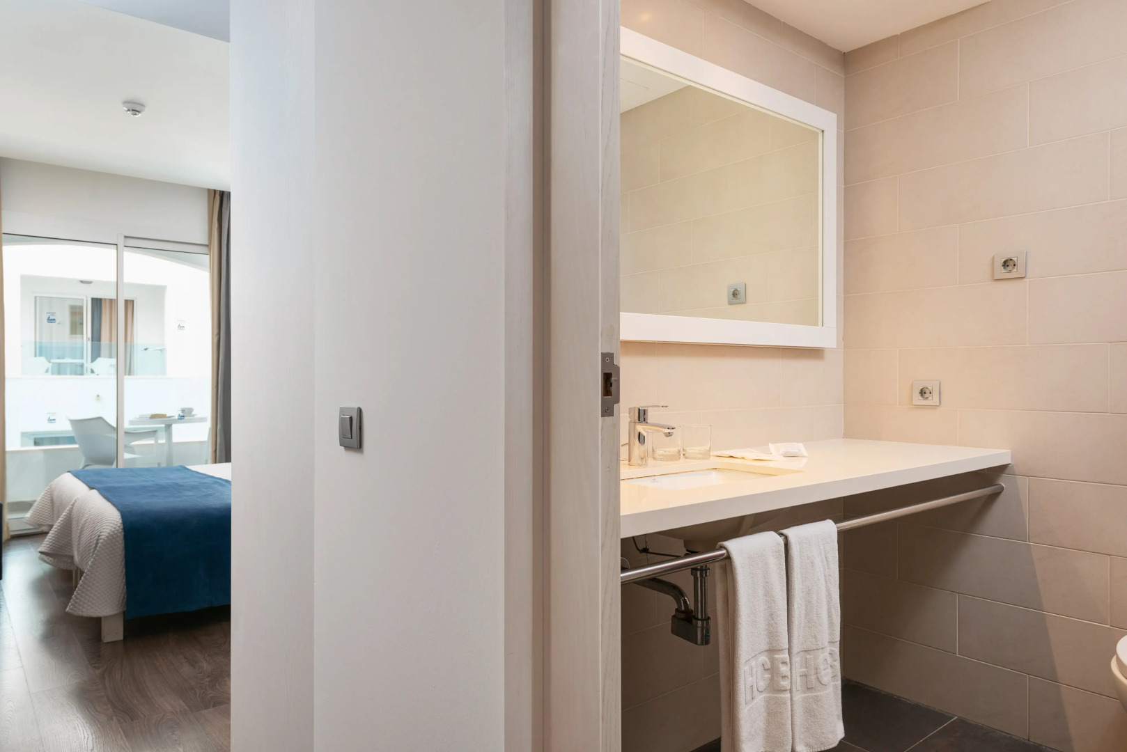 Отель Cala Bona