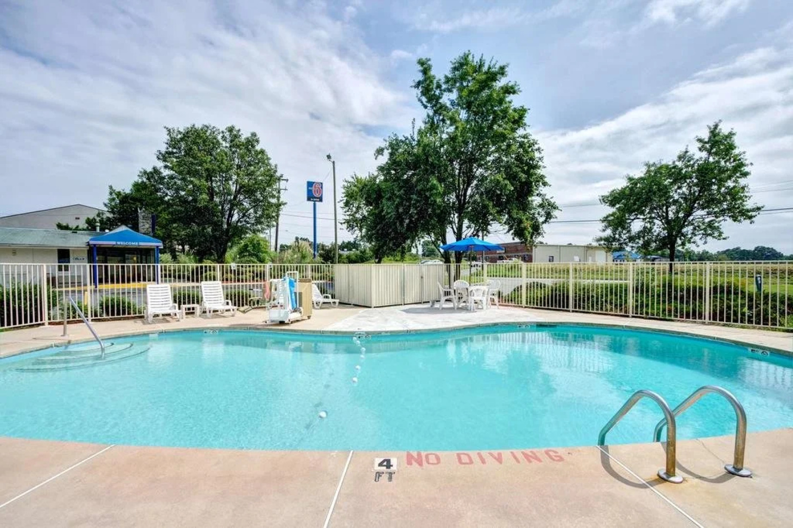 Knights Inn Burlington, NC