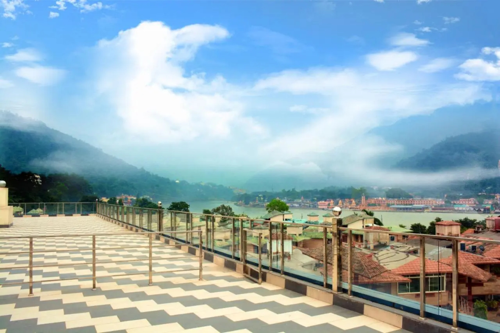 Hotel Vasundhara Palace Rishikesh