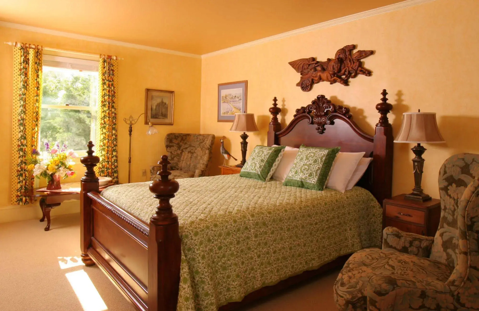 L'Auberge Provencale Inn & Restaurant